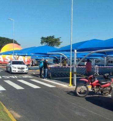 Sombreadores Hipermercado ASSAI Interlagos